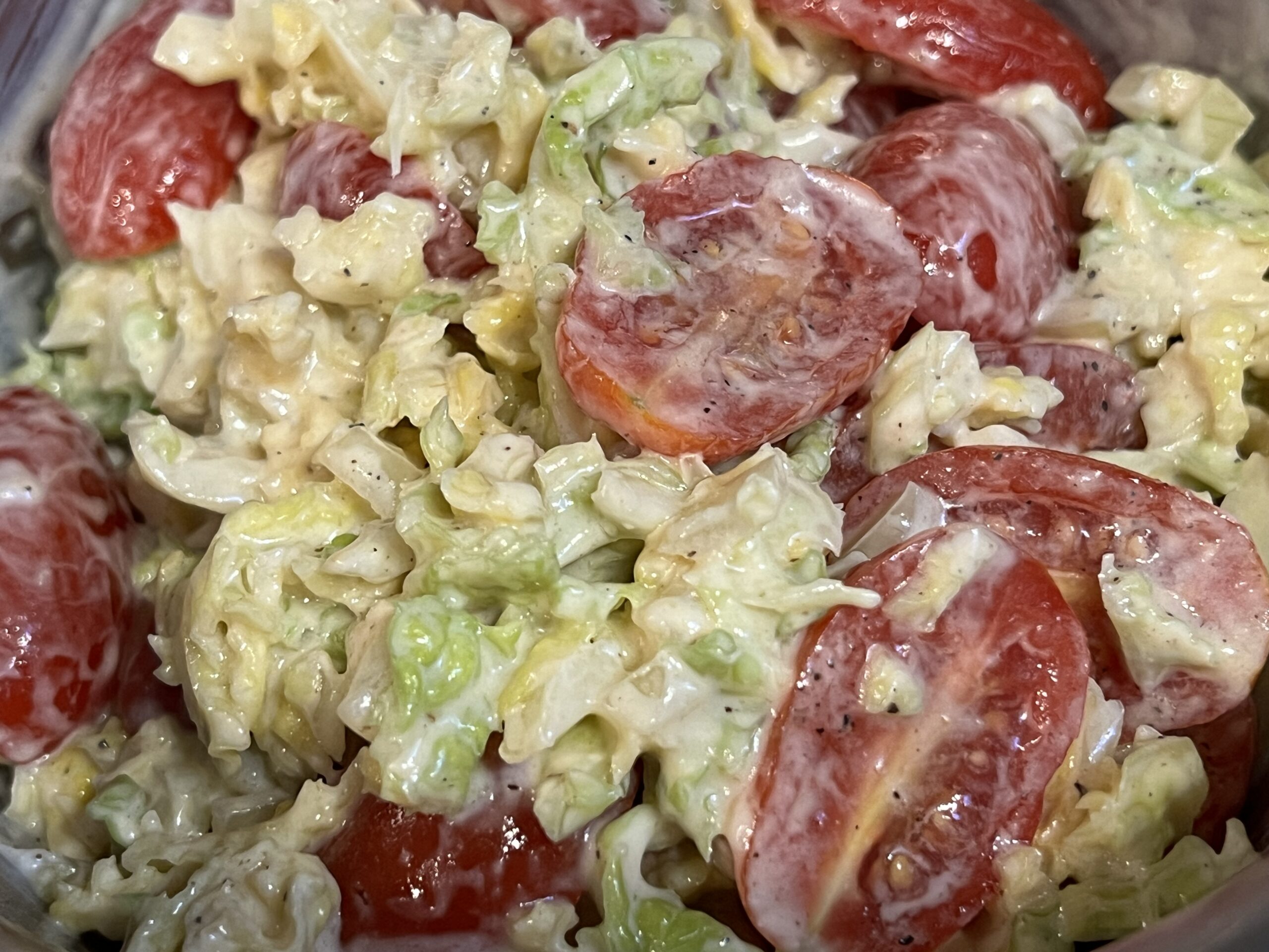 Wirsingsalat mit oder ohne Tomaten - herzogenried
